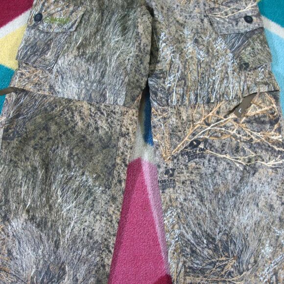 Magellan Pants Boys Medium Green Camouflage Moisture Wick Convertible Hunting Si - Picture 2 of 4